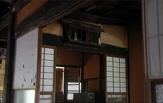 鉤屋造り民家