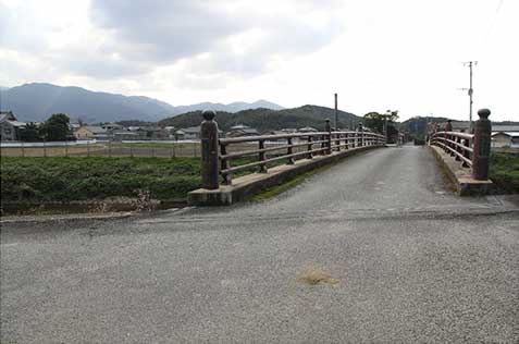 八幡神社